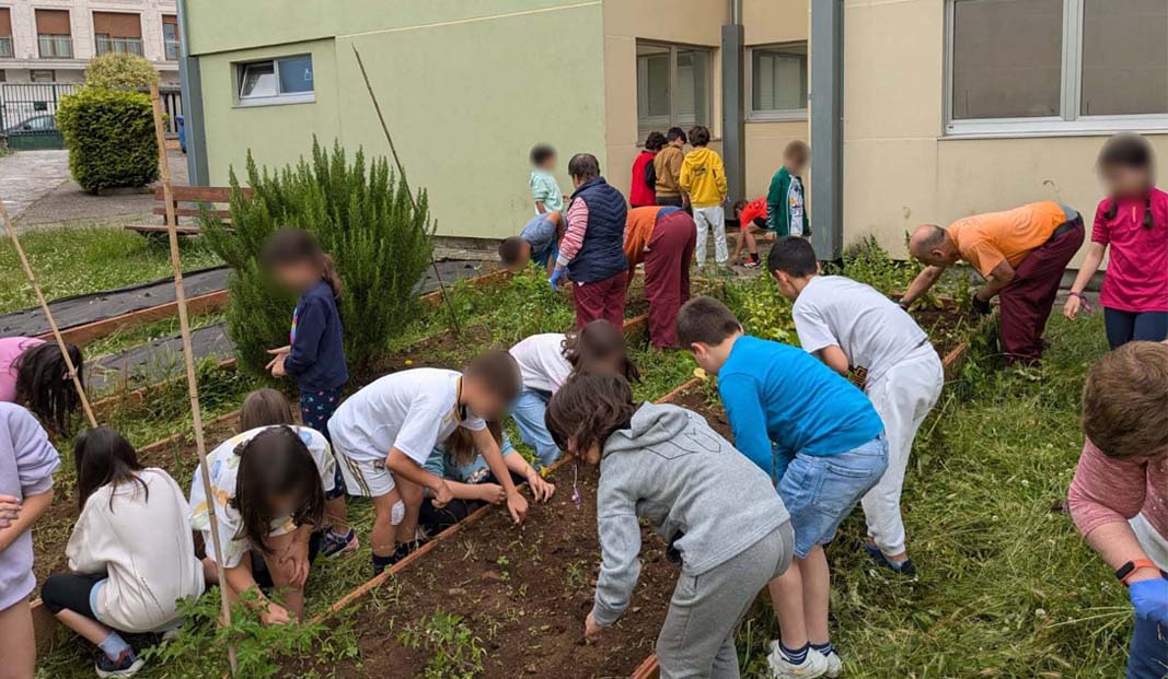 Xornadas de colaboración e convivencia entre ASPABER e as Escolas de verán Xiria